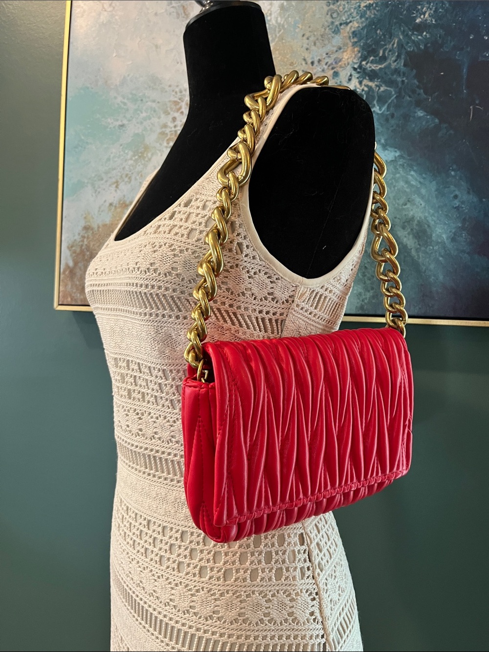 Montana West Red Quilted Shoulder Bag with Gold Chain - Picture 8 of 10
